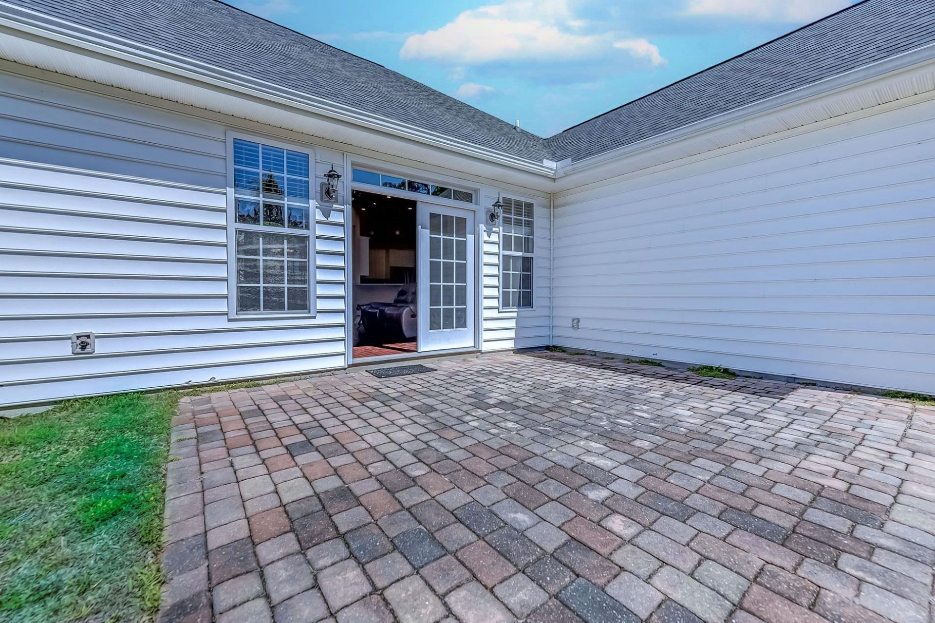 1022 Dublin Dr. Photo 40