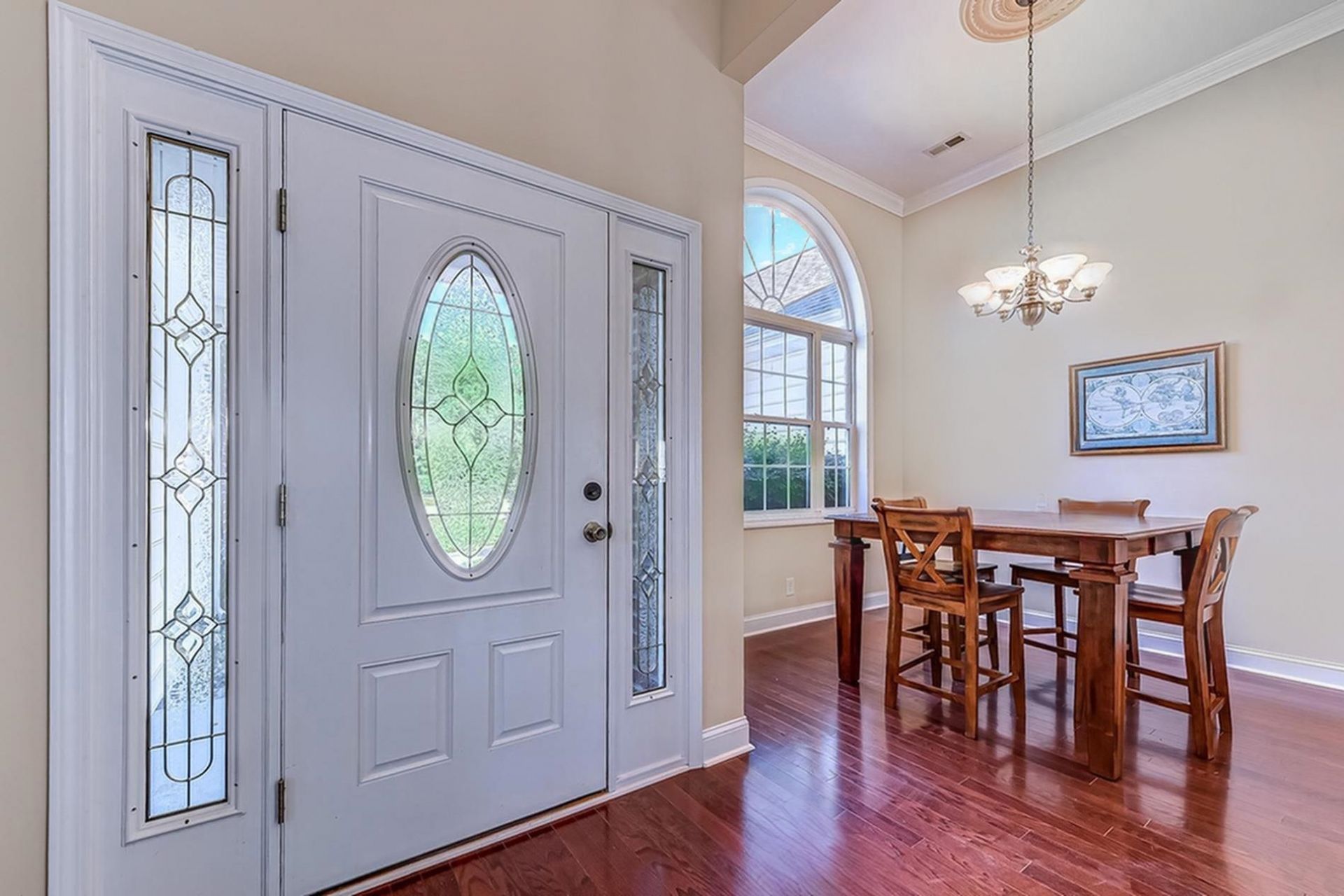 1022 Dublin Dr. Photo 5