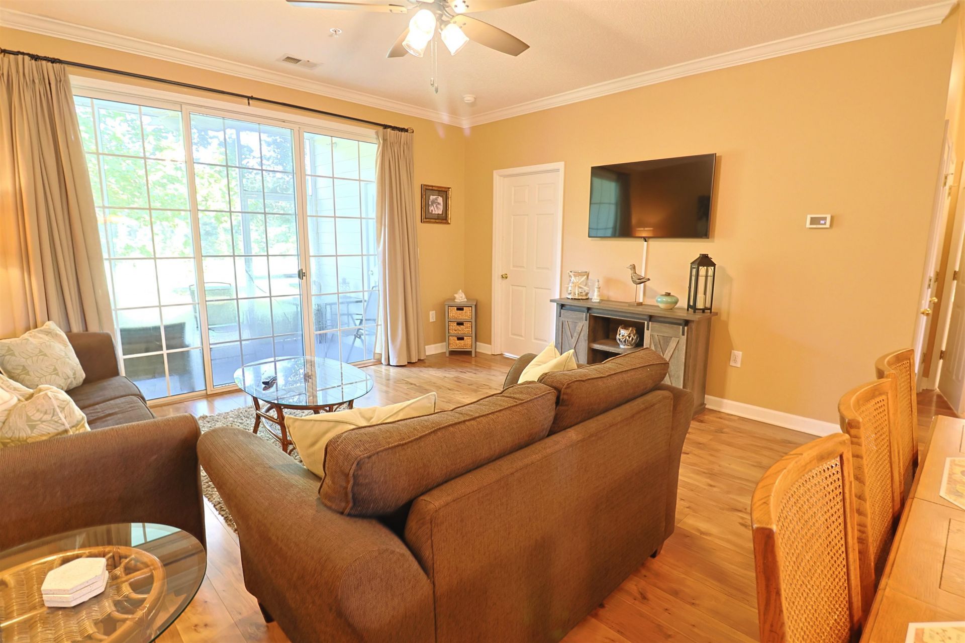6203 Catalina Dr. Photo 10