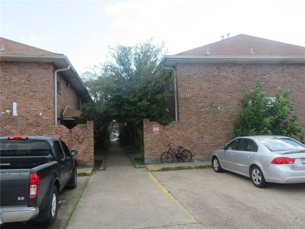 1720 VINTAGE Drive, Kenner, LA 70062