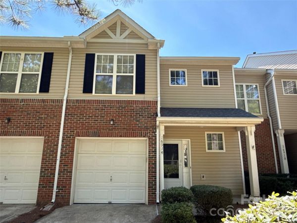 16914 Commons Creek Drive , Charlotte, NC 28277