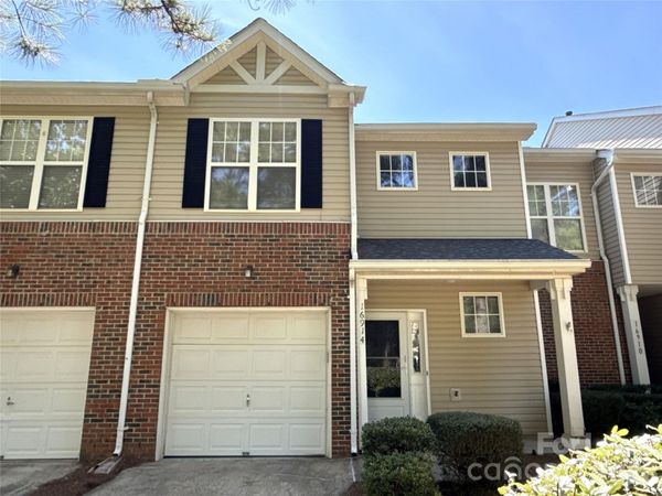 16914 Commons Creek Drive , Charlotte, NC 28277