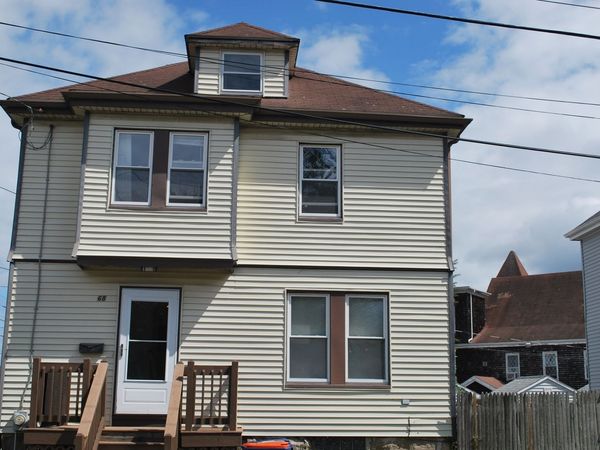 68 Hussey St, New Bedford, MA 02740