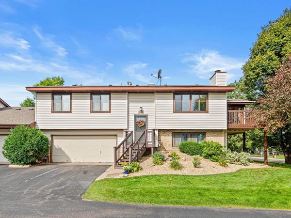 11791 88th Avenue N, Maple Grove, MN 55369