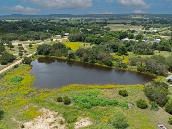 3527 N US 281, Burnet, TX 78611