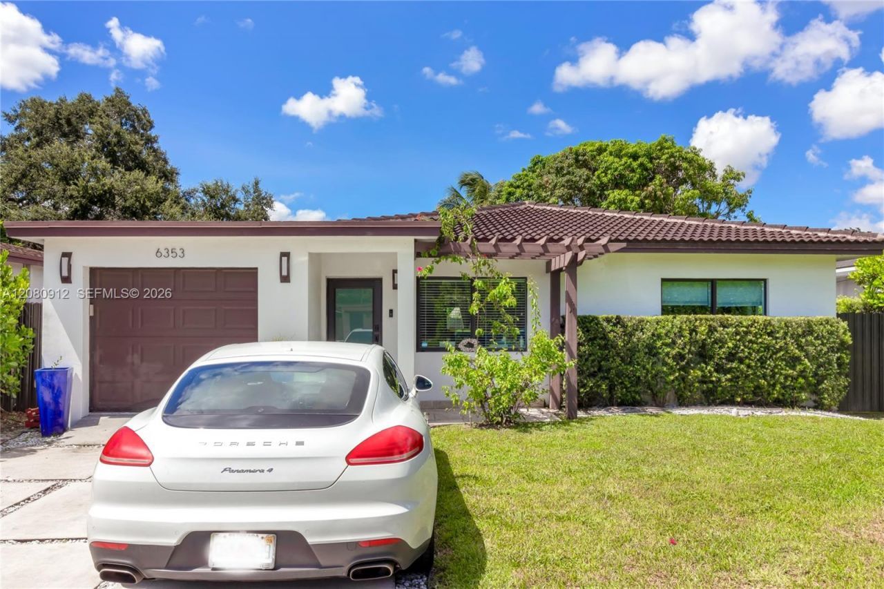 6353 SW 29th St, Miami, FL 33155 Photo
