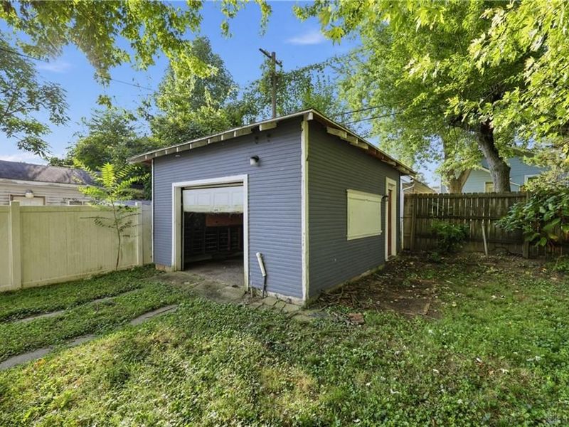 66 Redder Avenue, Dayton, OH 45405 Photo 3