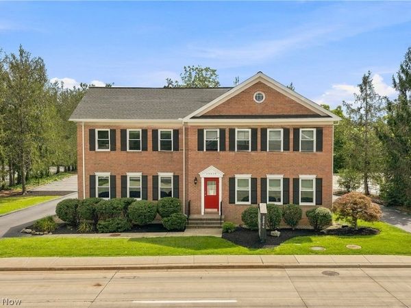 33610 Solon Road, Solon, OH 44139