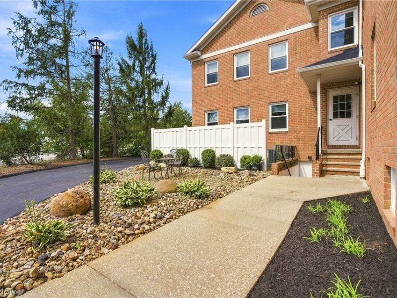 33610 Solon Road, Solon, OH 44139 Photo 38