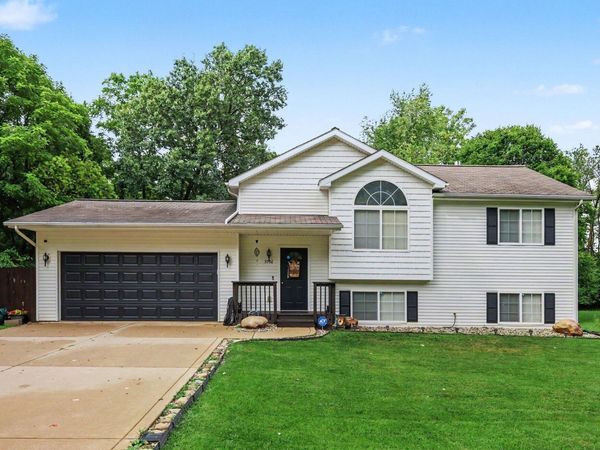 3996 Englewood Street, Jackson, MI 49201