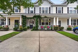 9086 Parlor Drive photo 4