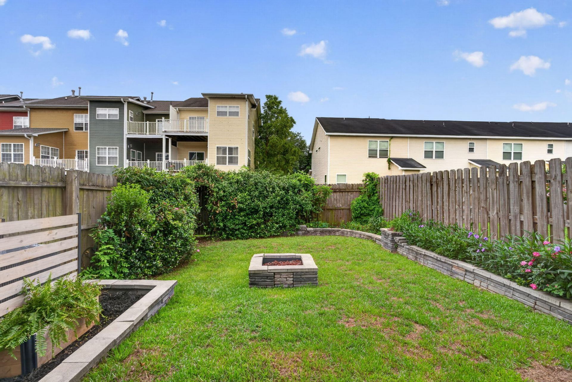 9086 Parlor Drive Photo 32