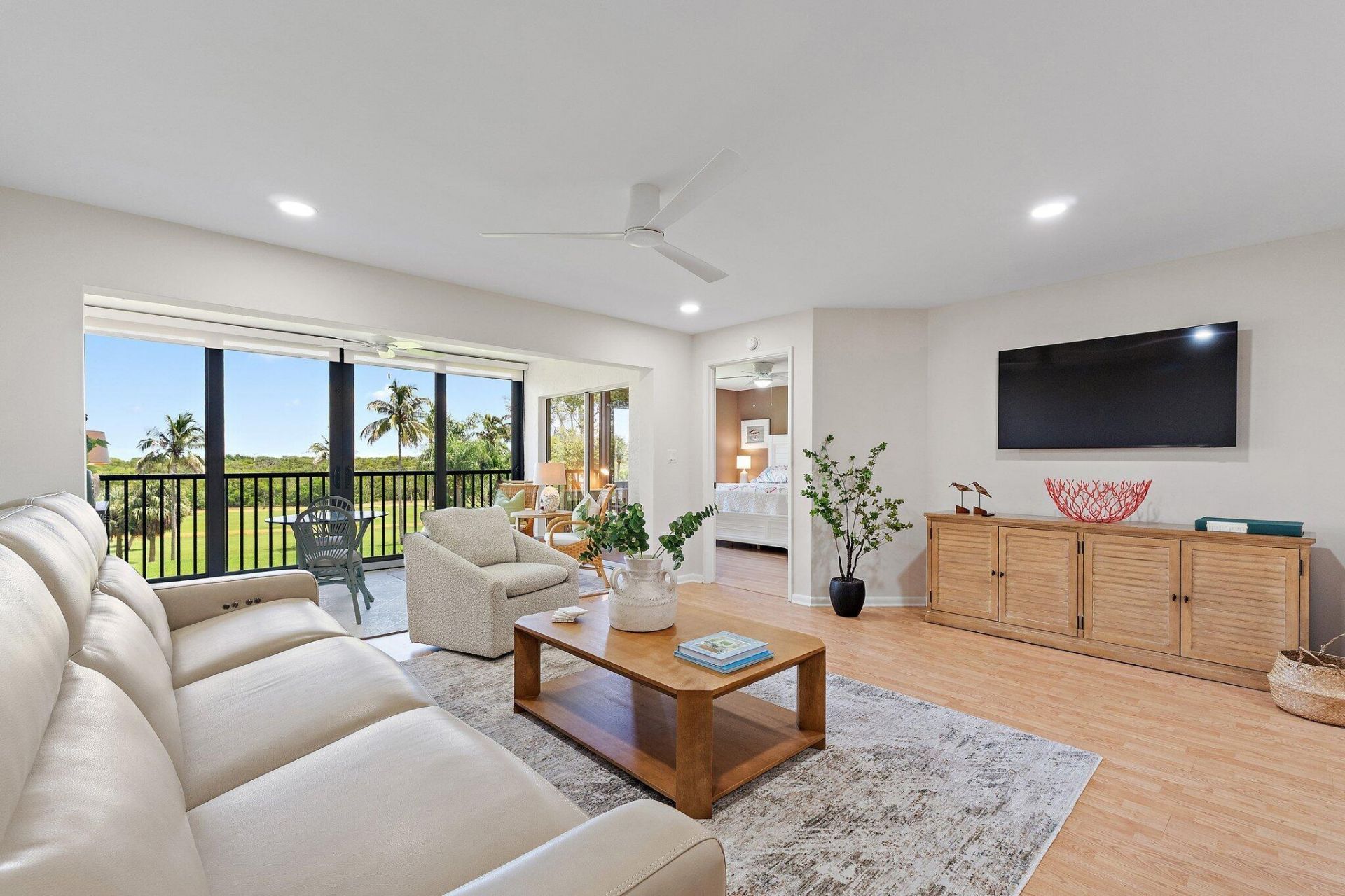275 Palm Avenue, Unit C302, Jupiter, FL 33477 Photo