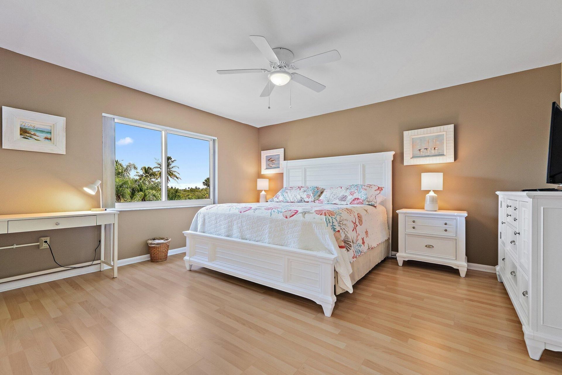 275 Palm Avenue, Unit C302, Jupiter, FL 33477 Photo