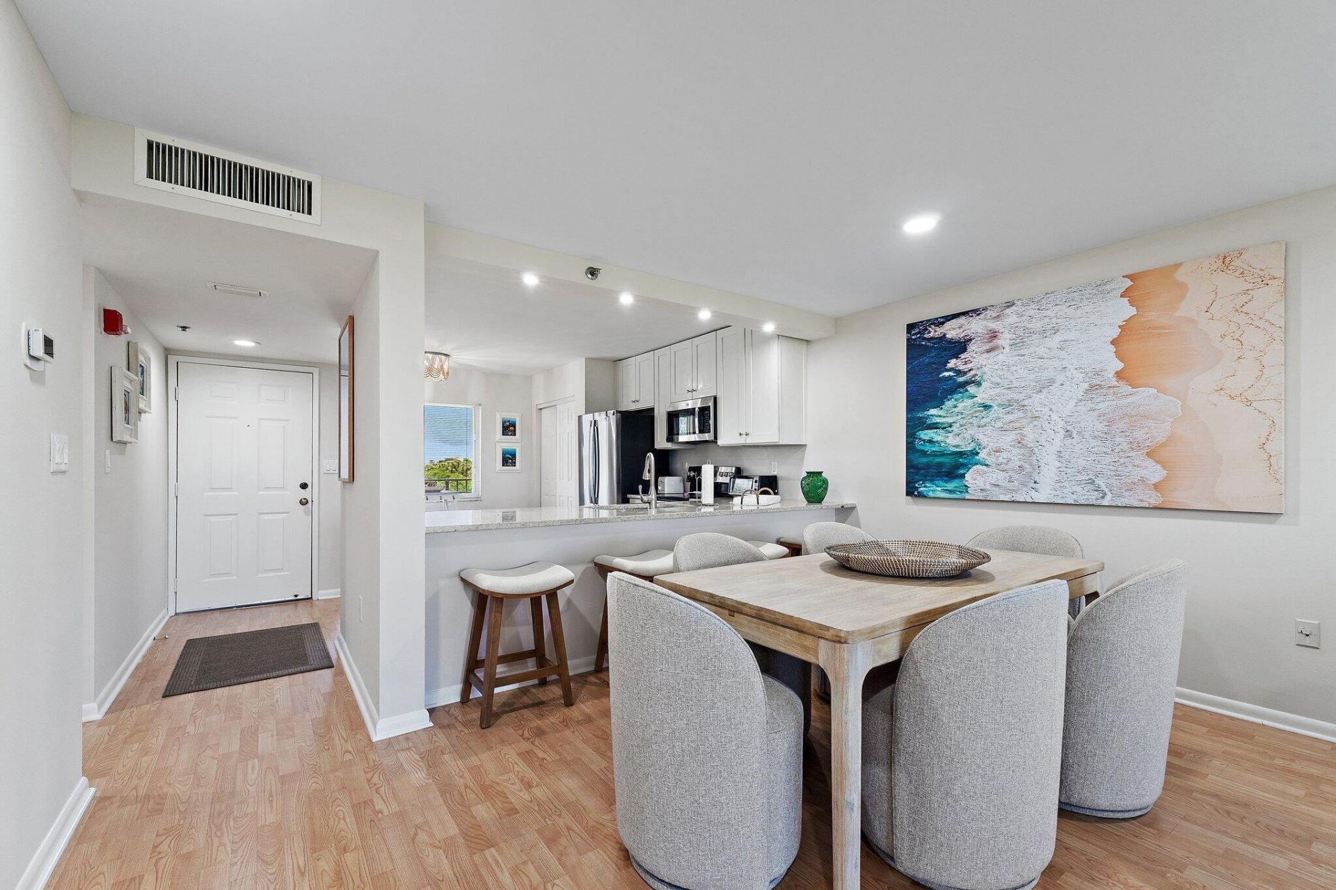 275 Palm Avenue, Unit C302, Jupiter, FL 33477 Photo