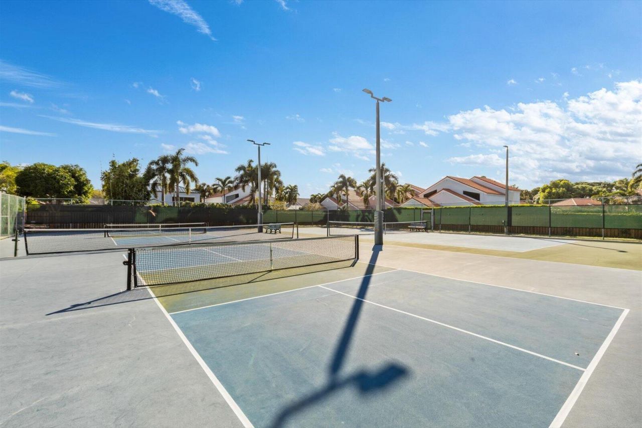 2576 La Cristal Circle, Palm Beach Gardens, FL 33410 Photo