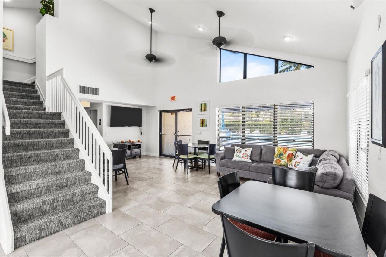 2576 La Cristal Circle, Palm Beach Gardens, FL 33410 Photo