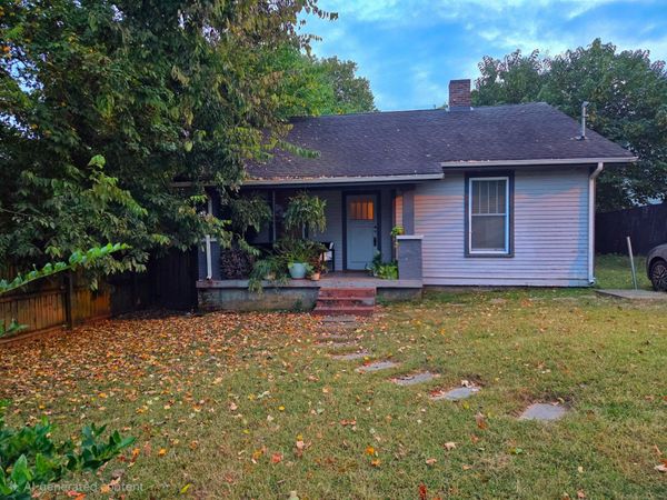 513 Veritas St , Nashville, TN 37211