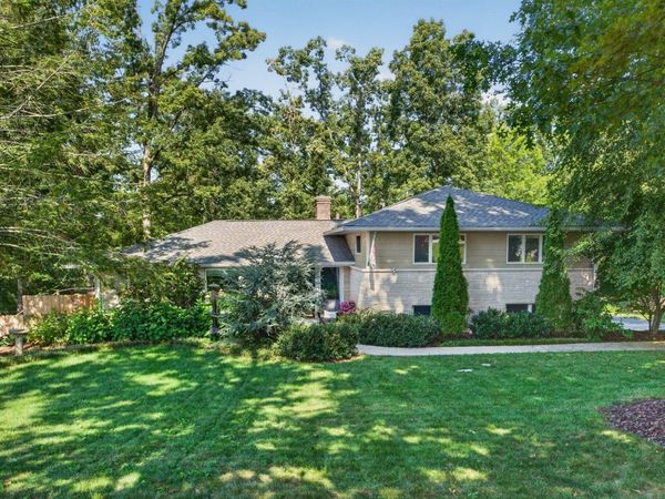 407 N Palisades Drive, Signal Mountain, TN 37377
