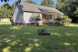 2221 Timber Lane photo 4