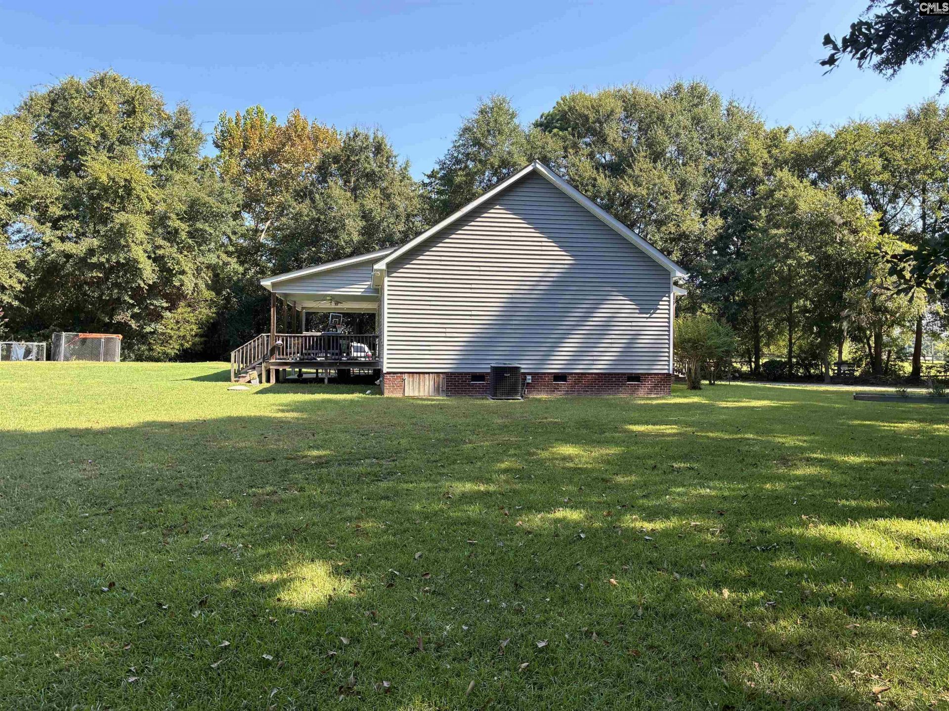 2221 Timber Lane Photo 4