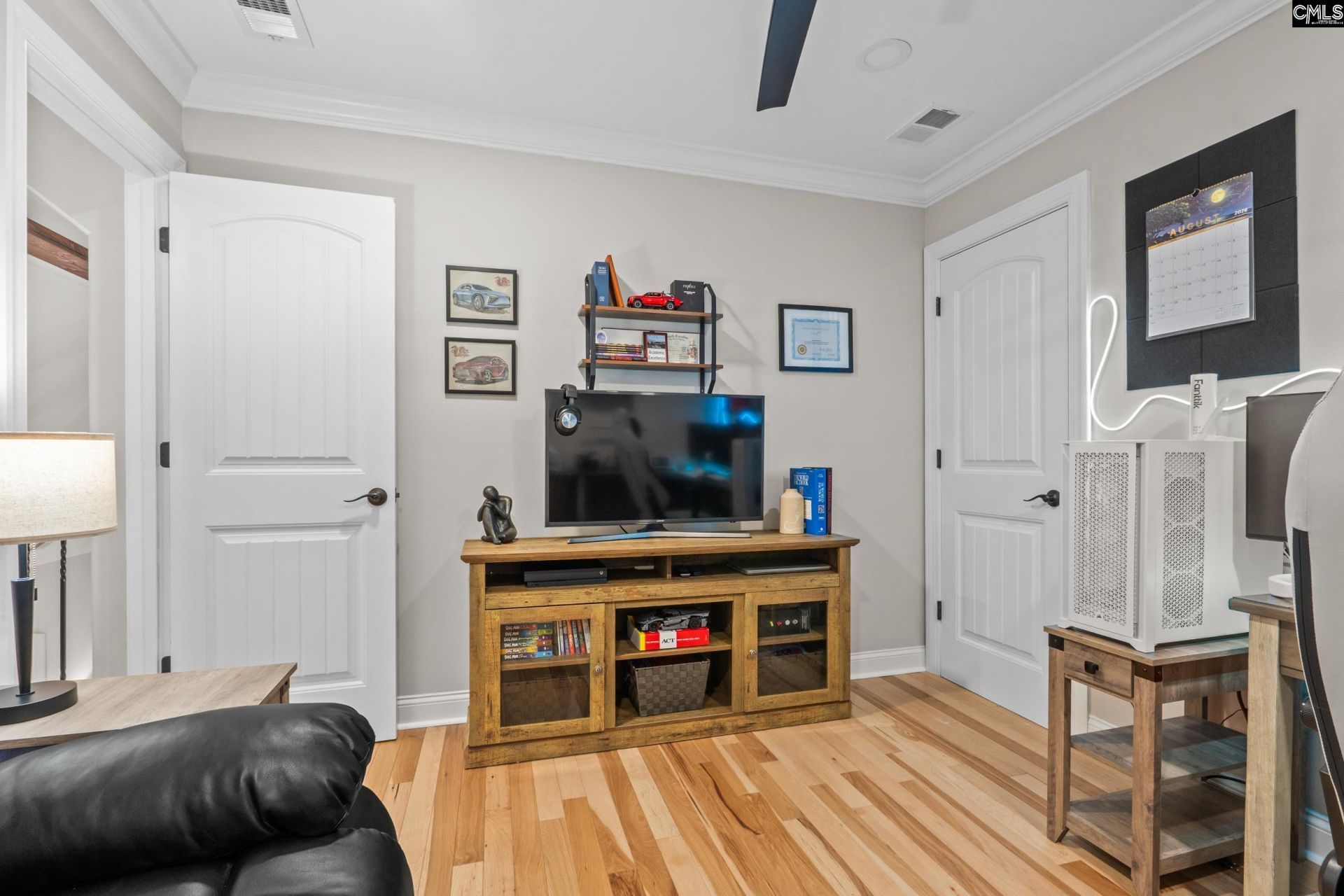 409 Jasmine Key Lane Photo 29
