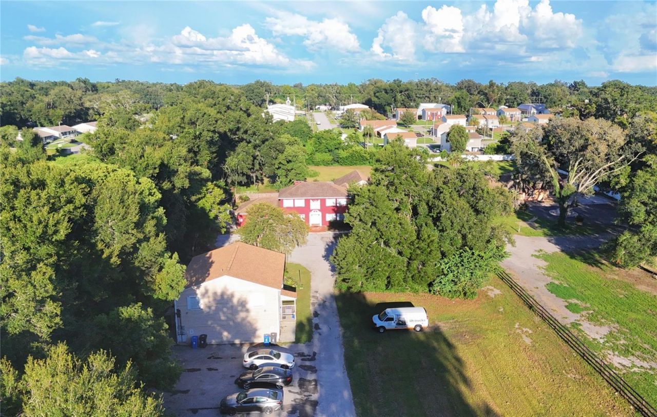 1208 S Taylor Road, Seffner, FL 33584 Photo