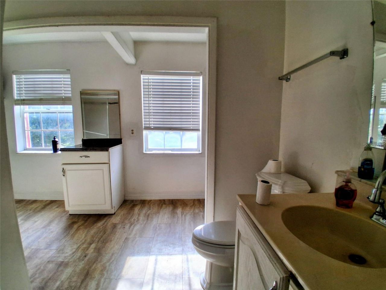 1208 S Taylor Road, Seffner, FL 33584 Photo