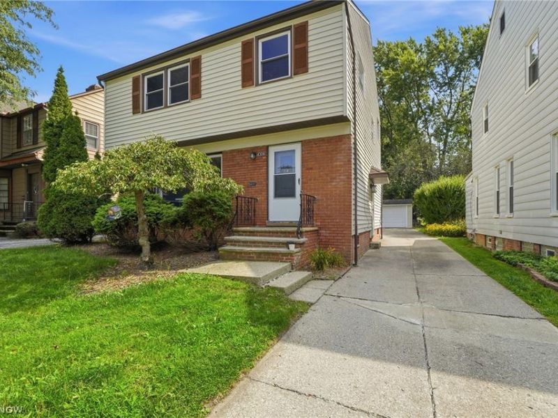 4306 Groveland Road, University Heights, OH 44118 Photo 1