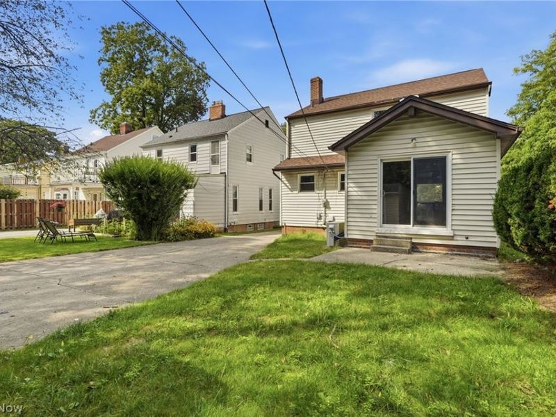 4306 Groveland Road, University Heights, OH 44118 Photo 6