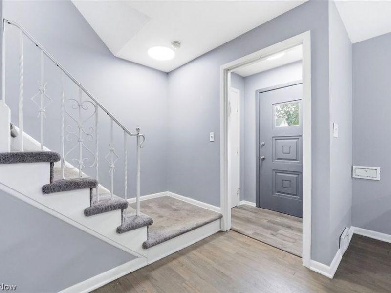 4306 Groveland Road, University Heights, OH 44118 Photo 8