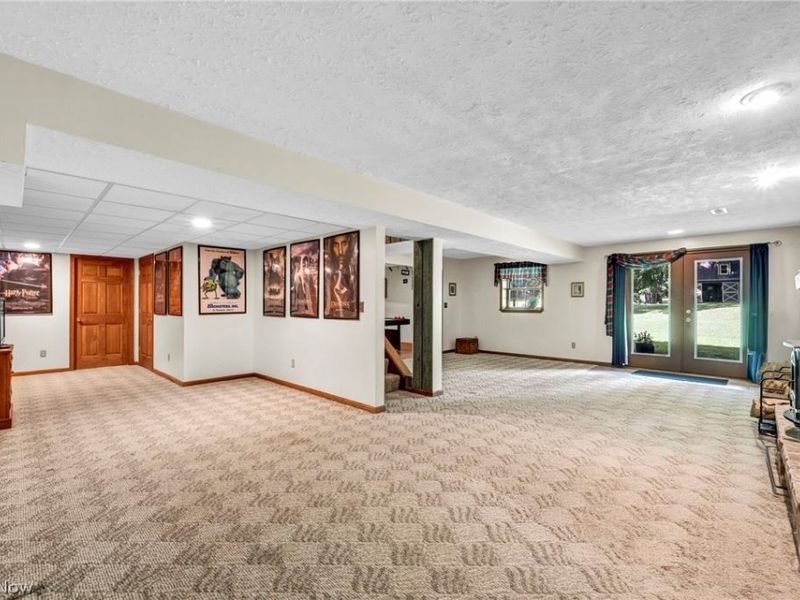 18460 W River Road, Columbia Station, OH 44028 Photo 27