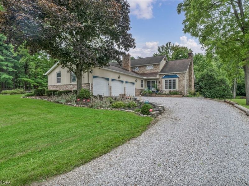 18460 W River Road, Columbia Station, OH 44028 Photo 9