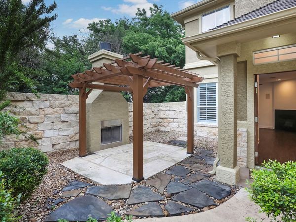 3406 Menchaca RD, Unit 19, Austin, TX 78704