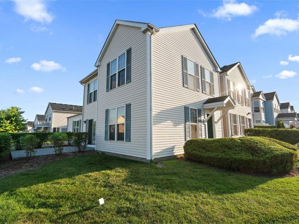 1651 Linden Park Lane , Aurora, IL 60504