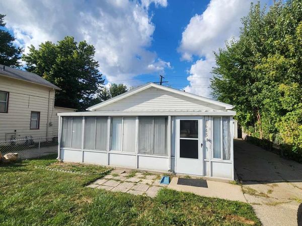 8645 Dodge Avenue , Warren, Mi 48089