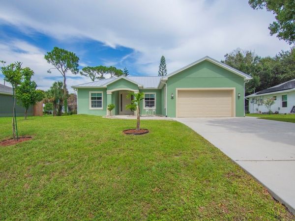 664 Beard Avenue, Sebastian, FL 32958