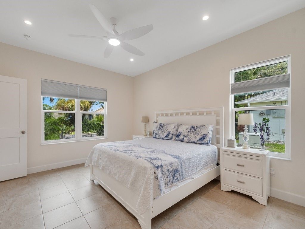 664 Beard Avenue, Sebastian, FL 32958 Photo