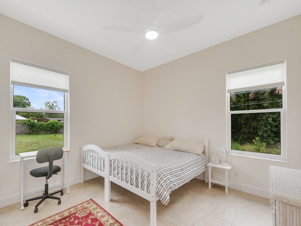 664 Beard Avenue, Sebastian, FL 32958 Photo
