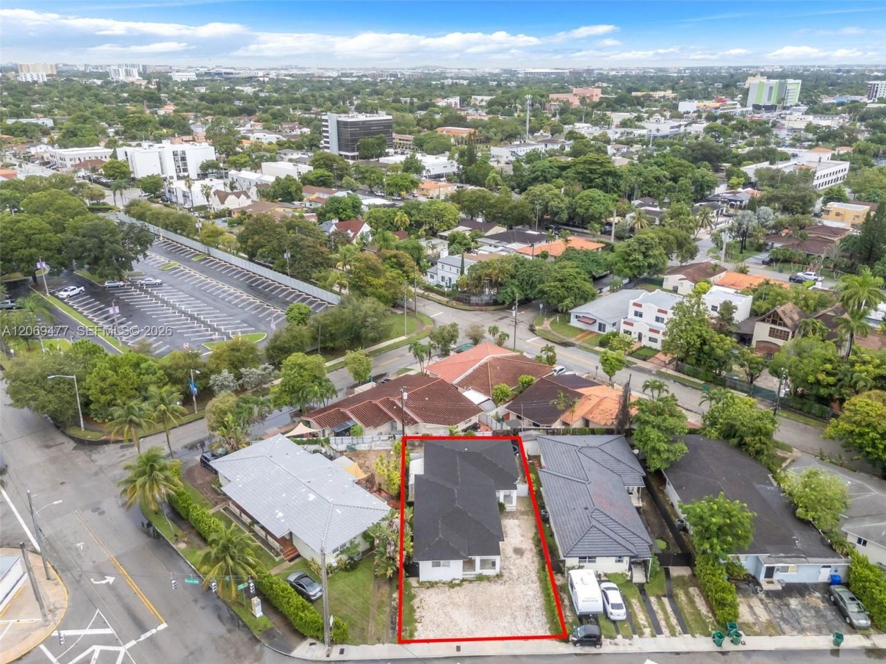 540 Beacom Blvd , Miami, FL 33135 Photo