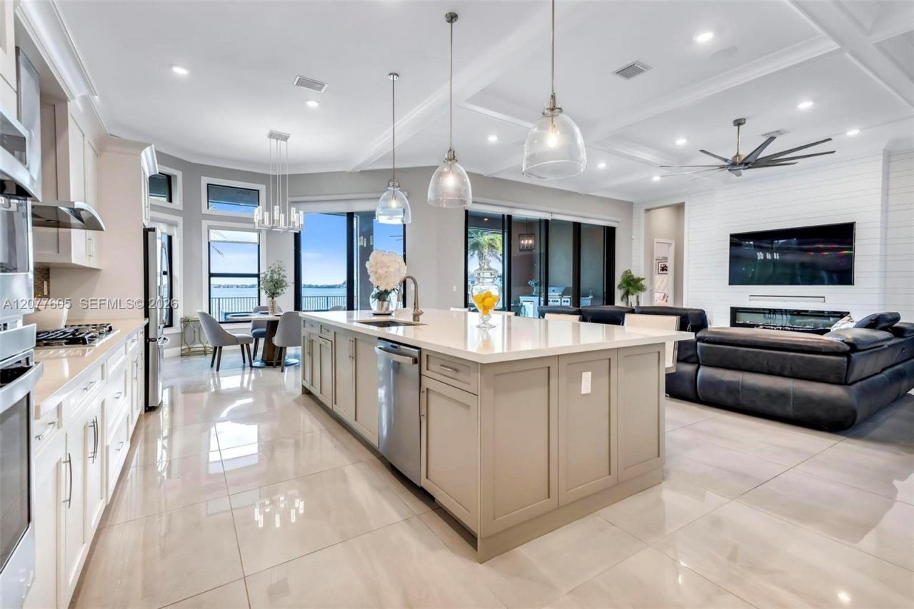 12570 N Parkland Bay Trl, Parkland, FL 33076 Photo