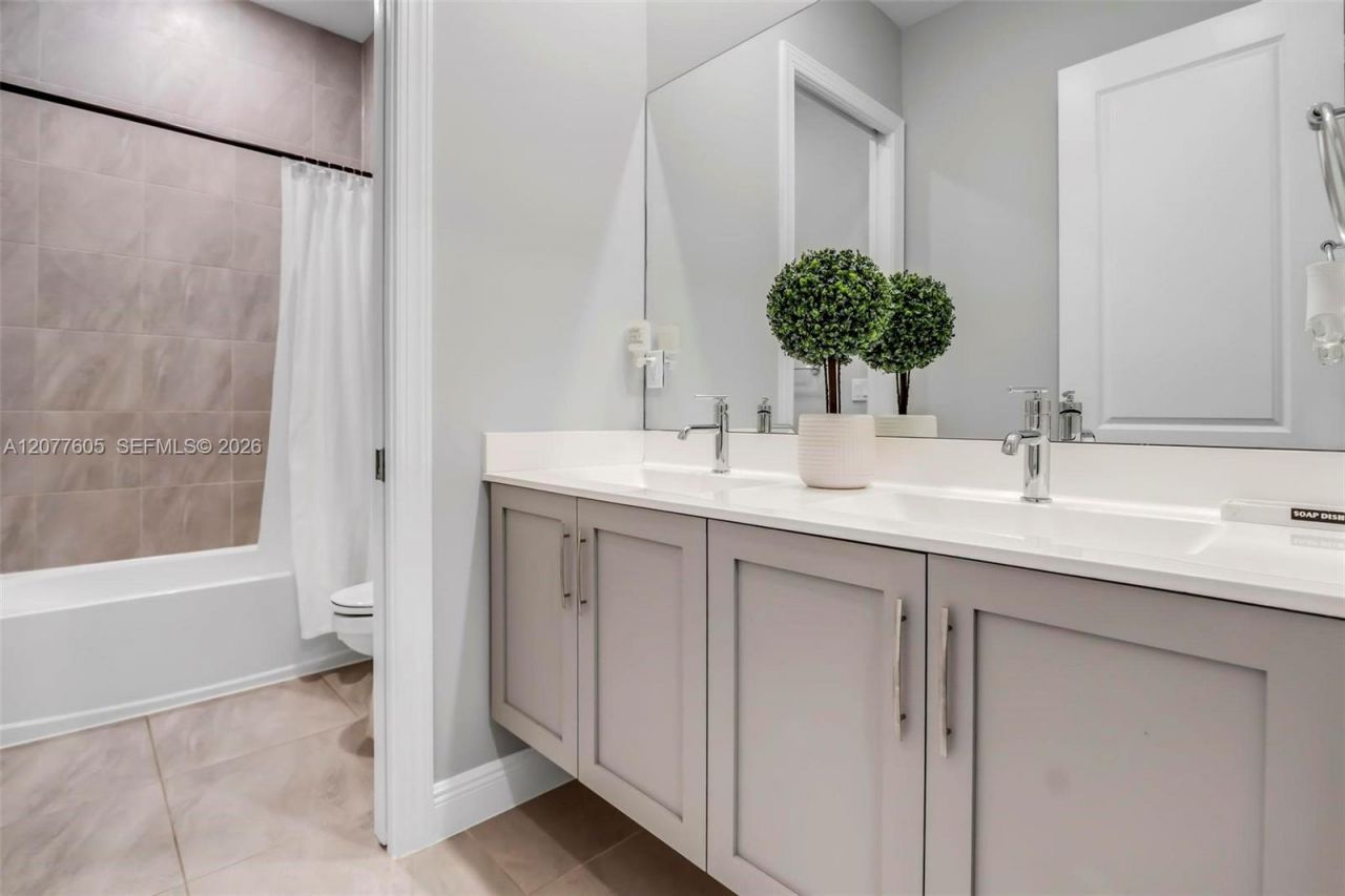 12570 N Parkland Bay Trl, Parkland, FL 33076 Photo