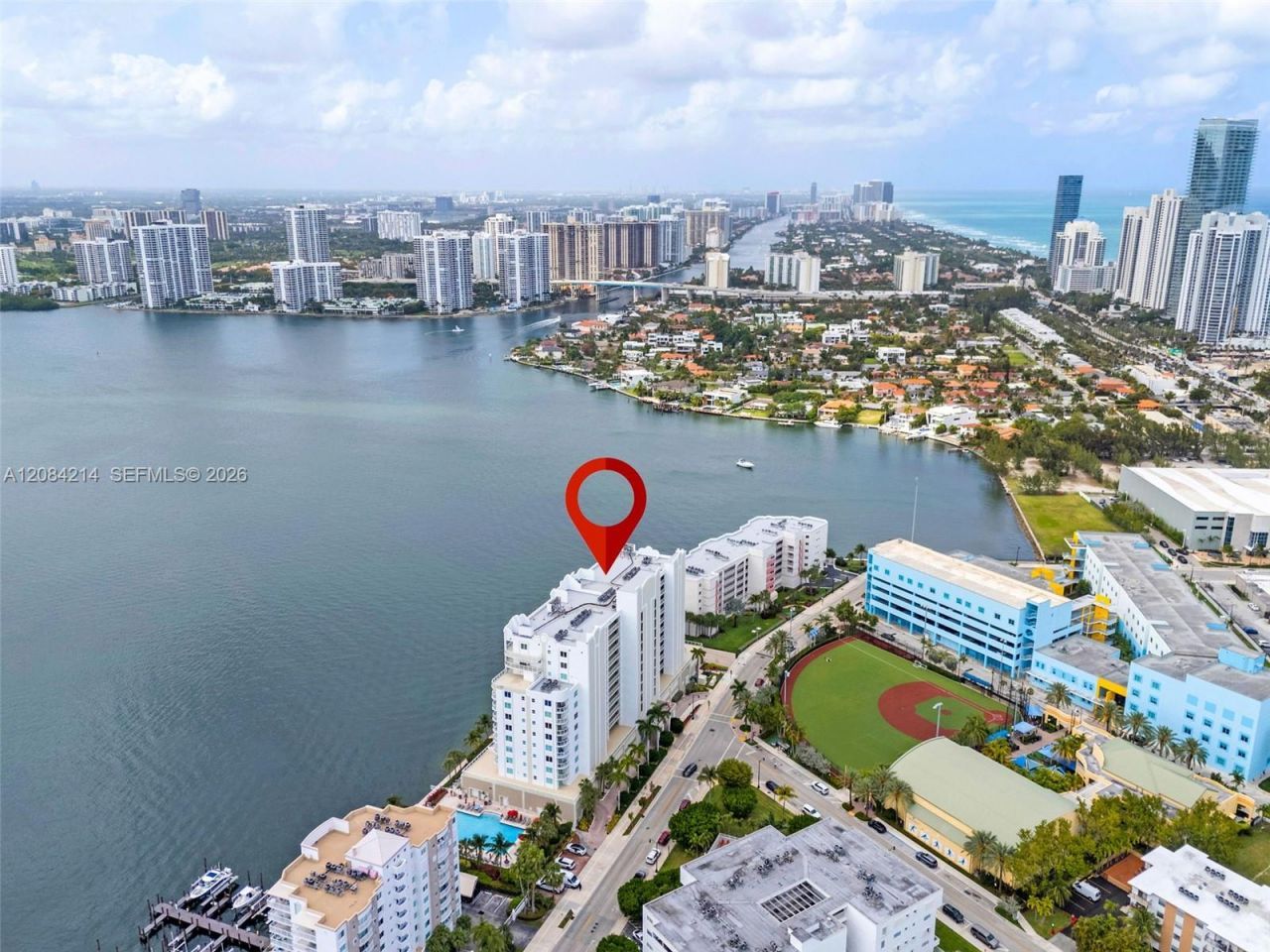 18100 N Bay Rd, Unit 709, Sunny Isles Beach, FL 33160 Photo