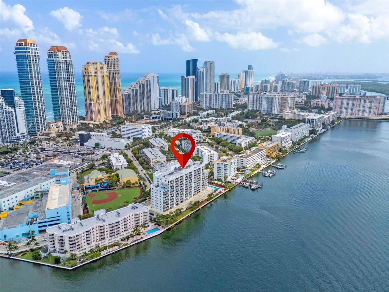 18100 N Bay Rd, Unit 709, Sunny Isles Beach, FL 33160 Photo