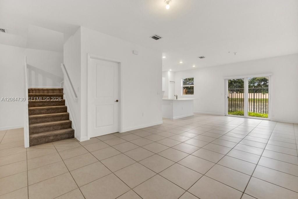 18414 SW 2nd St, Pembroke Pines, FL 33029 Photo