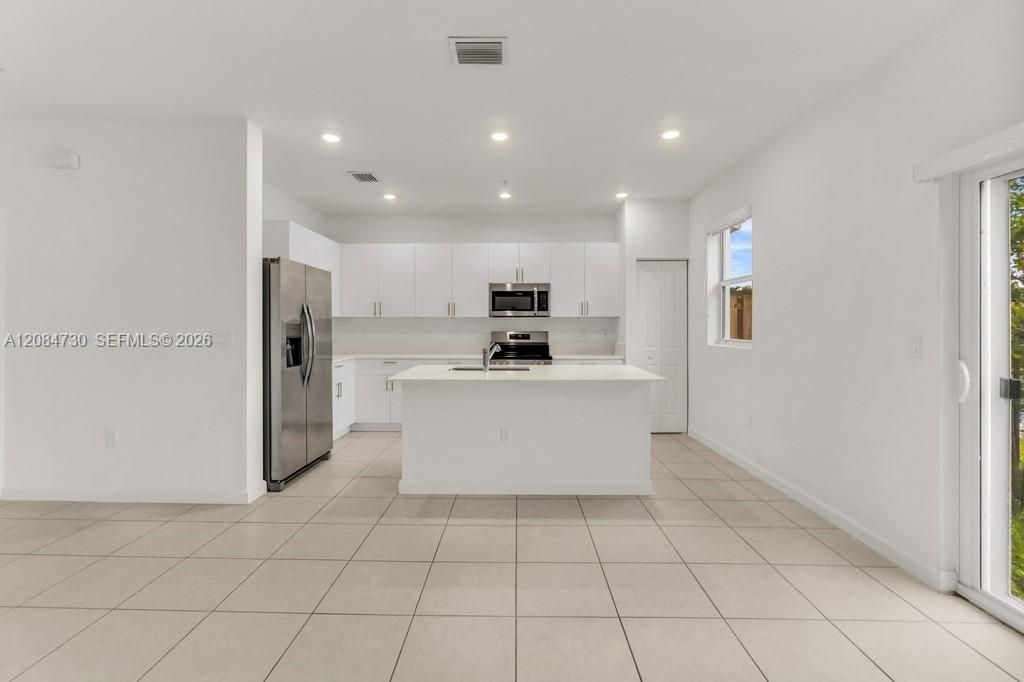 18414 SW 2nd St, Pembroke Pines, FL 33029 Photo
