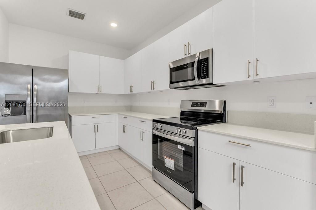 18414 SW 2nd St, Pembroke Pines, FL 33029 Photo