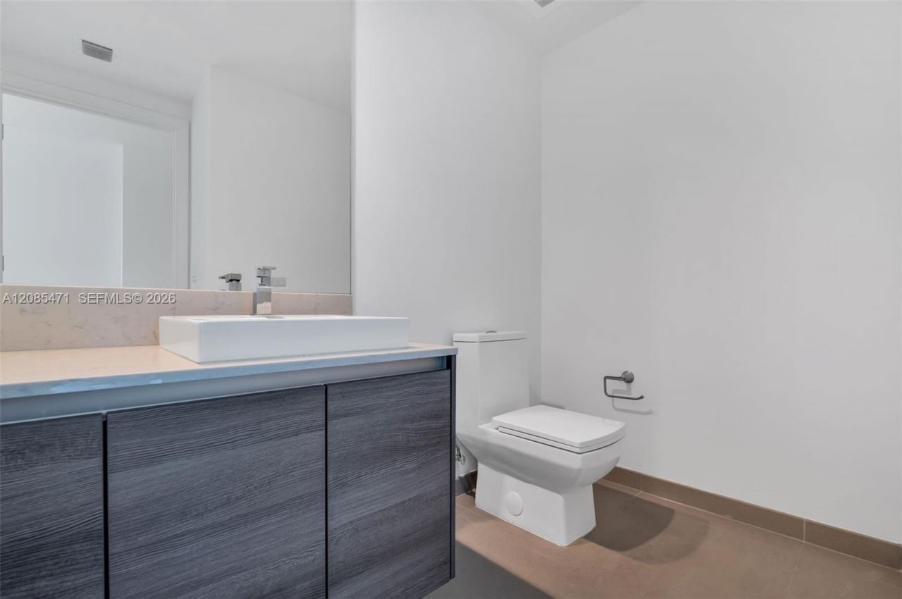1080 Brickell Ave , Unit 3900-3901, Miami, FL 33131 Photo