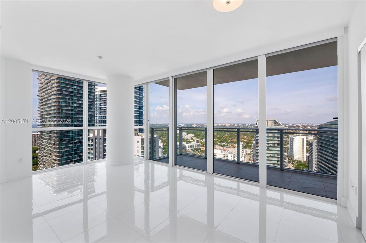 1080 Brickell Ave , Unit 3900-3901, Miami, FL 33131 Photo