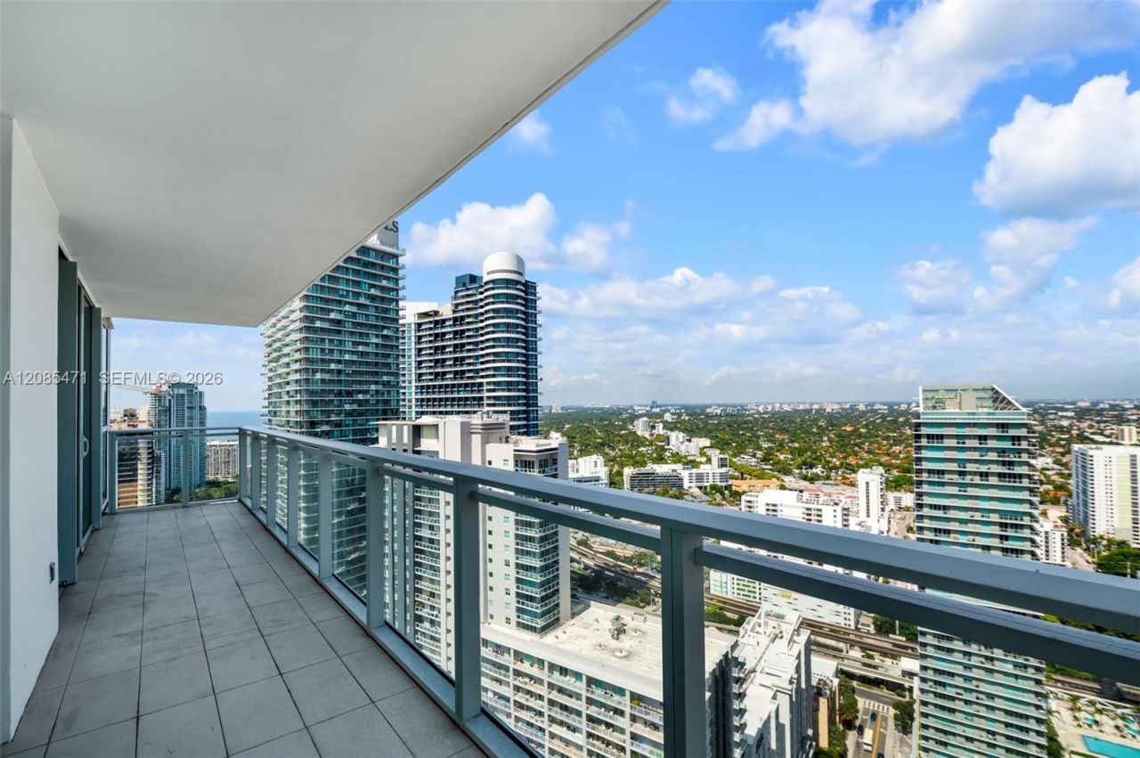 1080 Brickell Ave , Unit 3900-3901, Miami, FL 33131 Photo